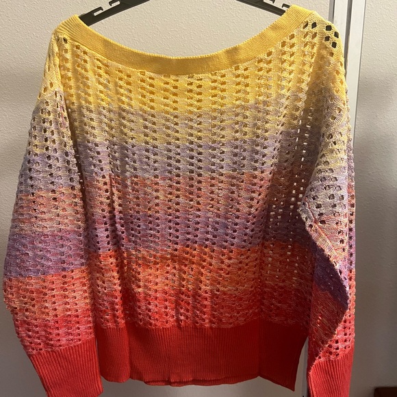 Sophia Vergara one shoulder beach pullover New! - Picture 2 of 3